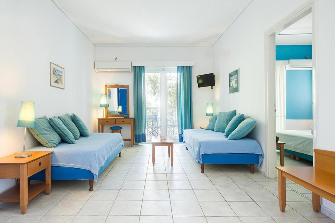 Daphne'S Club Hotel Apartments Xylokastro Ngoại thất bức ảnh