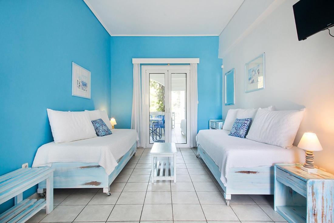 Daphne'S Club Hotel Apartments Xylokastro Ngoại thất bức ảnh