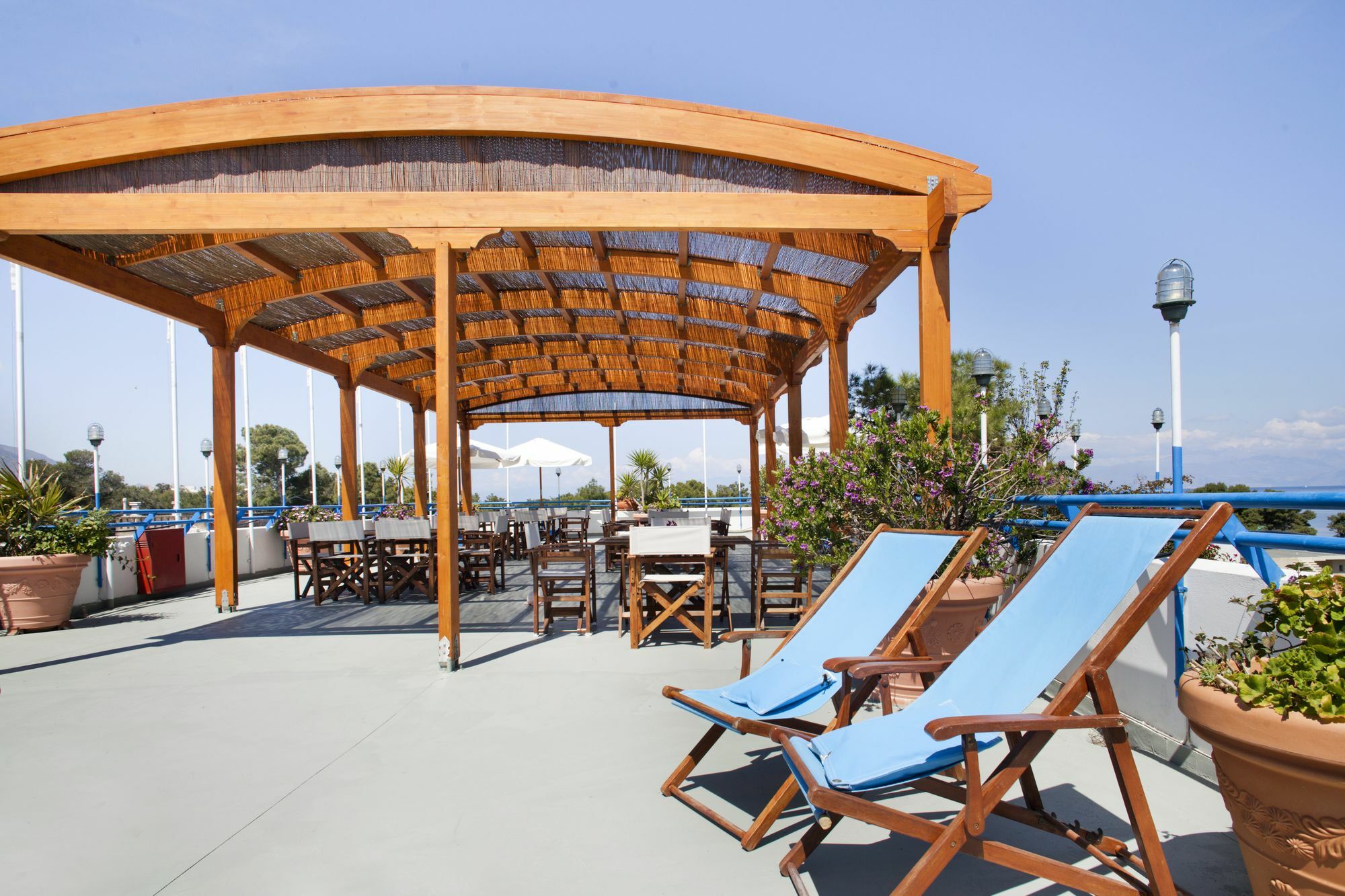 Daphne'S Club Hotel Apartments Xylokastro Ngoại thất bức ảnh